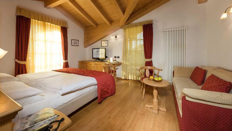 Romantic Charming Hotel Rancolin Moena Eksteriør bilde